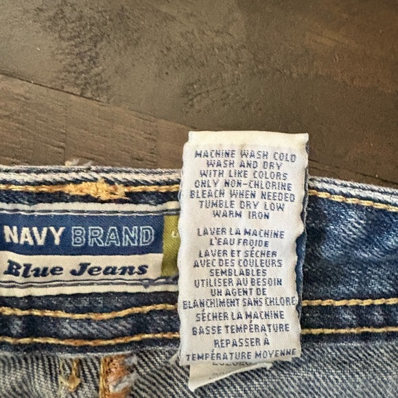 Old Navy Blue Jean Shorts for Women - Picture 4 of 4